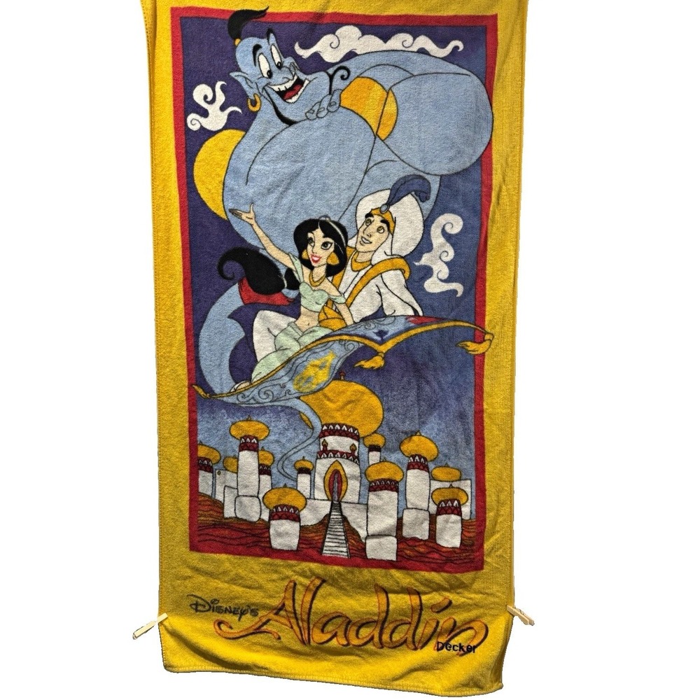 "Decker" Disney Aladdin Beach Bath Towel Genie Jasmine Flying Carpet Vintage
